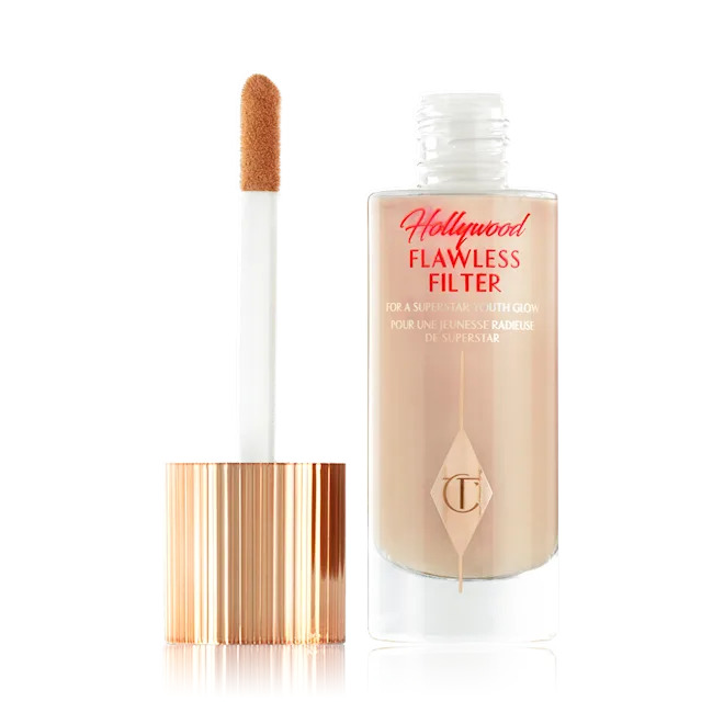 Тональна основа, що підсвічує обличчя Charlotte Tilbury HOLLYWOOD FLAWLESS FILTER